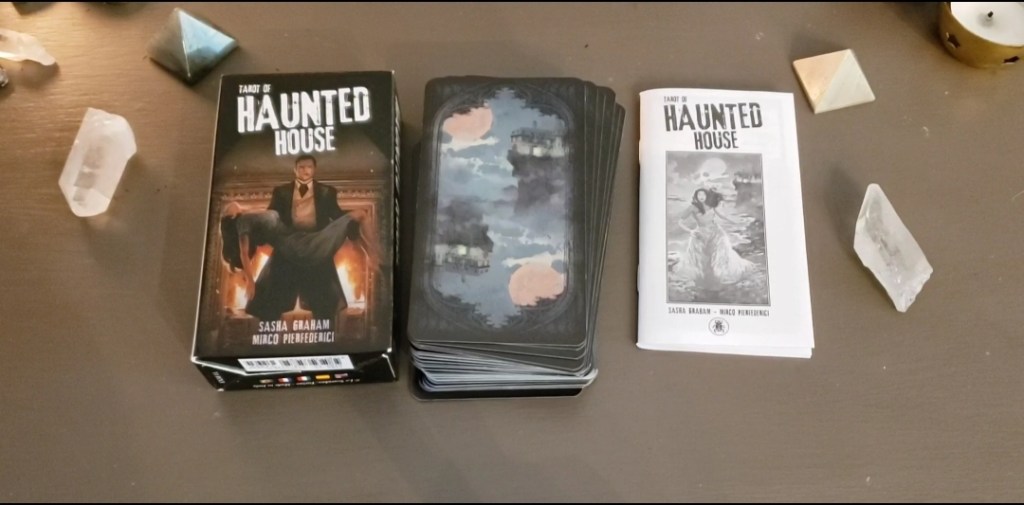 Tarot of HAUNTED House Flipthrough and Review